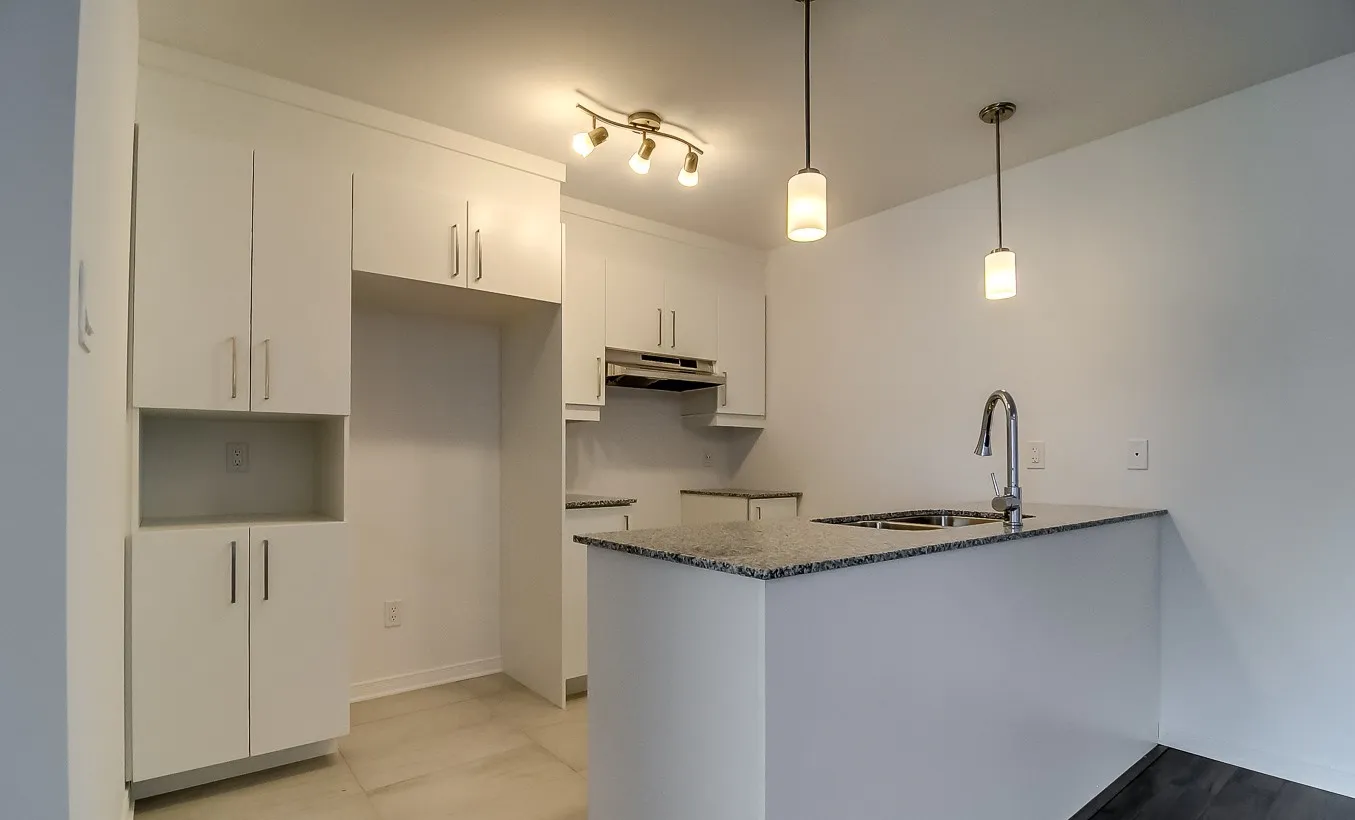 Halfred | Apartment rentals: appartement with 3 bedrooms for rent, 181 Chemin Mcconnell, Gatineau