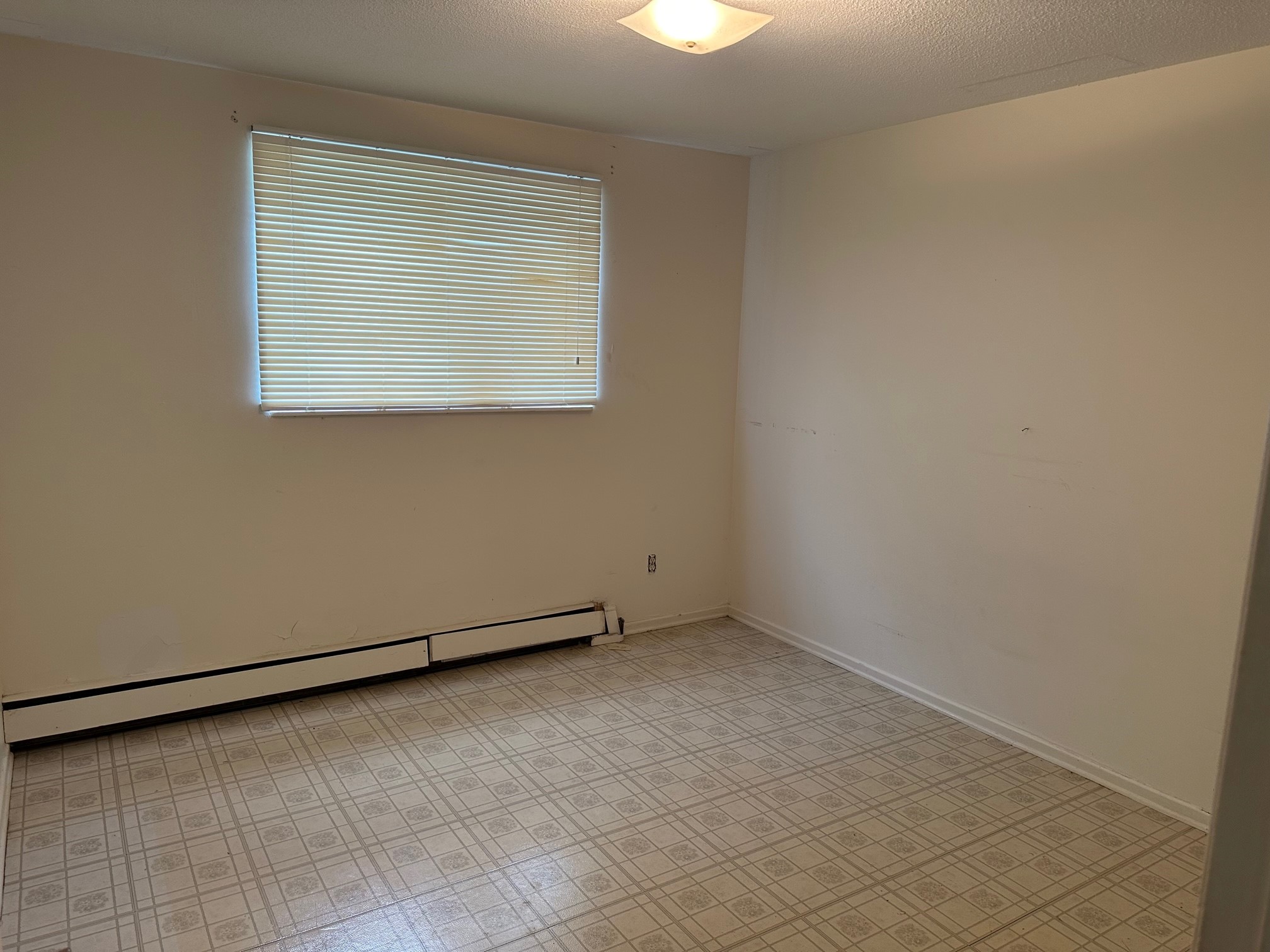 Halfred | Apartment rentals rental: maison with 1 bedrooms in Gatineau, 29 Rue Lemieux