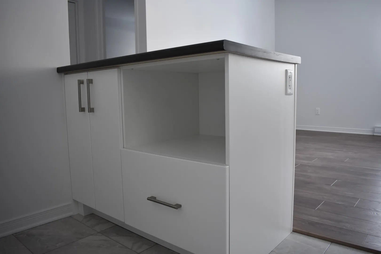 maison with 1 bedrooms for rent by Halfred | Apartment rentals, 168 Rue De La Cité-Jardin, Gatineau