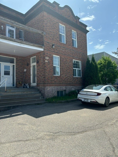 Mont-Laurier: logement with 0 bedrooms for rent by Halfred | Apartment rentals