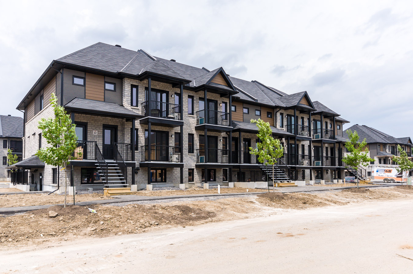 Halfred | Apartment rentals real estate: Spacious appartement with 1 bedrooms for rent in Gatineau