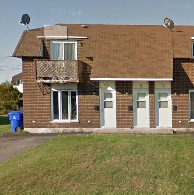 Halfred | Apartment rentals logement: 1 bedrooms for rent, 136 Rue Lombard, Gatineau