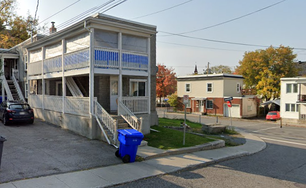 Halfred | Apartment rentals rental: maison with 2 bedrooms, 4 Rue Frontenac, Gatineau
