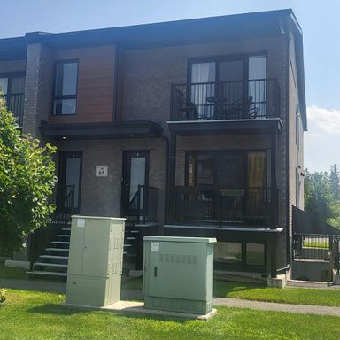 Halfred | Apartment rentals real estate: Rent this logement with 2 bedrooms in Gatineau