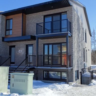 unité with 2 bedrooms for rent by Halfred | Apartment rentals, 63 Rue De Liverpool, Gatineau