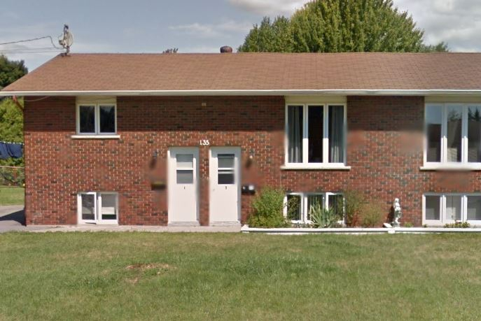Halfred | Apartment rentals: unité with 2 bedrooms for rent in Buckingham, 133 Rue Patenaude