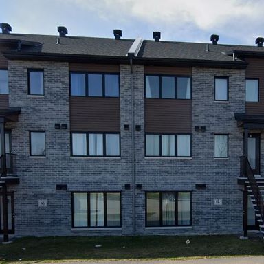 Halfred | Apartment rentals real estate: Rent this maison with 2 - 3 bedrooms in Gatineau