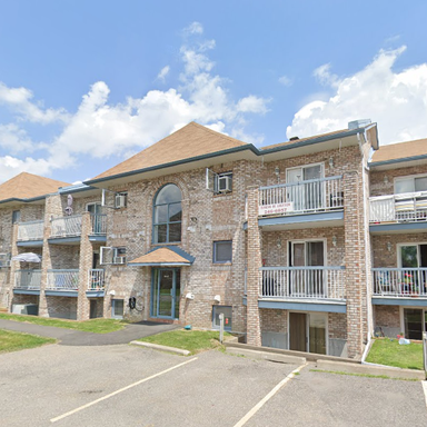 Halfred | Apartment rentals: Rent this maison with 1 bedrooms in Gatineau, 215 Chemin De La Savane