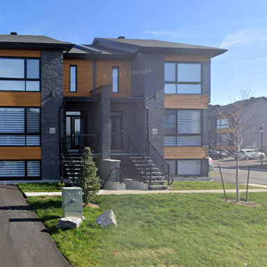 Halfred | Apartment rentals real estate: Spacious logement with 3 bedrooms for rent in Gatineau