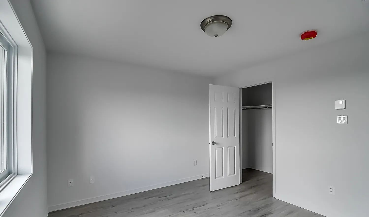 Halfred | Apartment rentals: logement with 2 bedrooms for rent, 42 Rue De La Fabrique, Gatineau