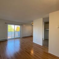 logement with 2 bedrooms for rent by Halfred | Apartment rentals, 21 Rue De Matapédia, Gatineau