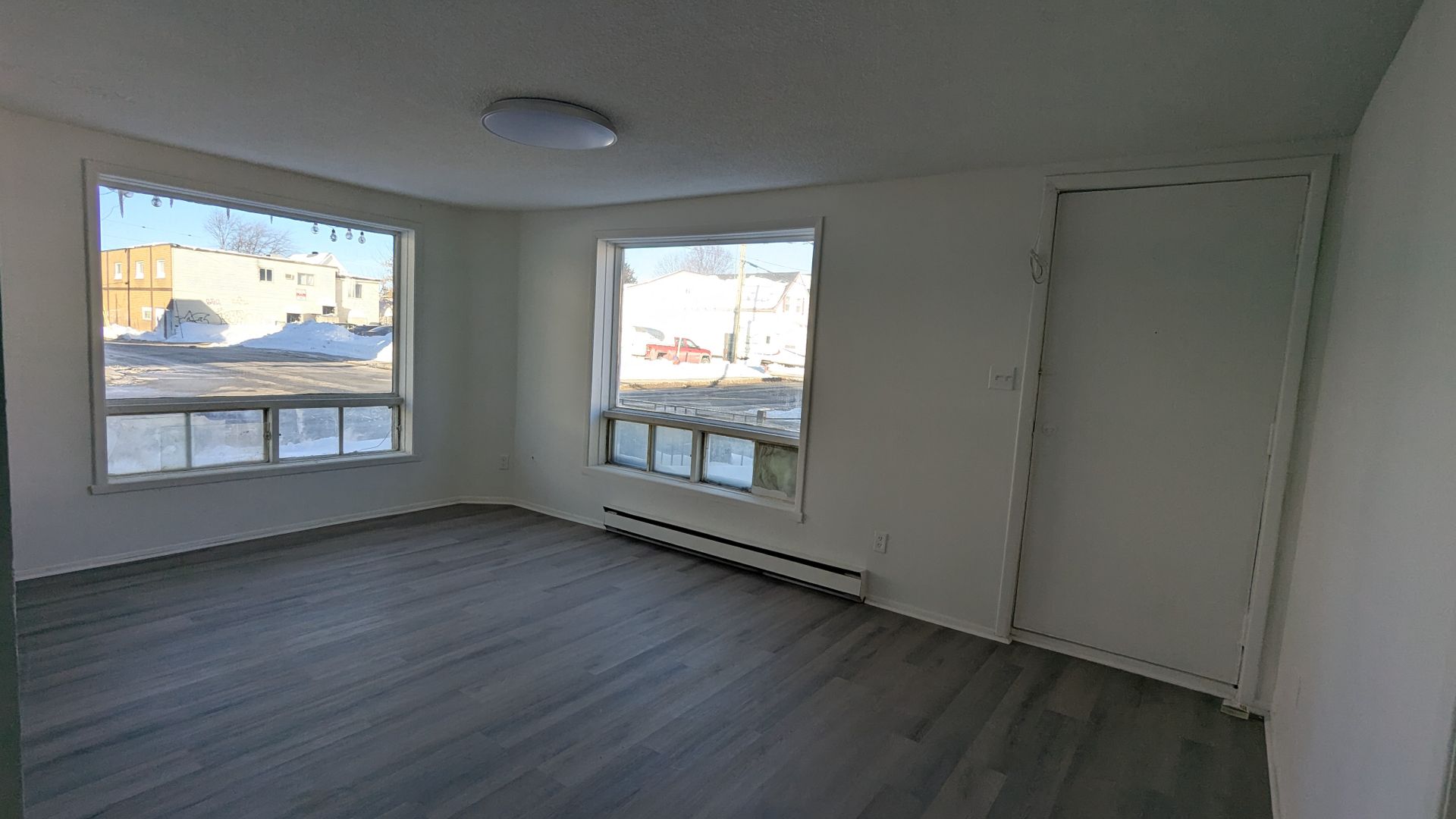 maison with 2 bedrooms for rent by Halfred | Apartment rentals, 80 Rue Papineau, Gatineau