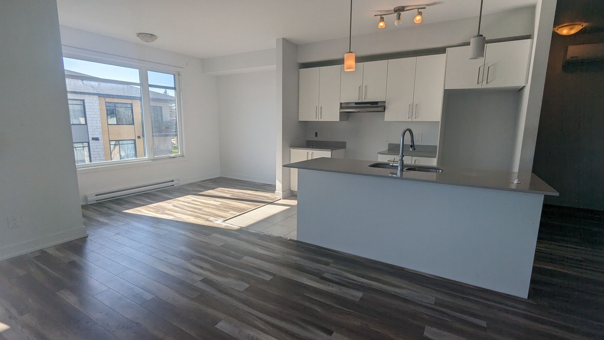 Halfred | Apartment rentals: Rent this unité with 2 bedrooms in Gatineau, 130 Rue Du Maquis
