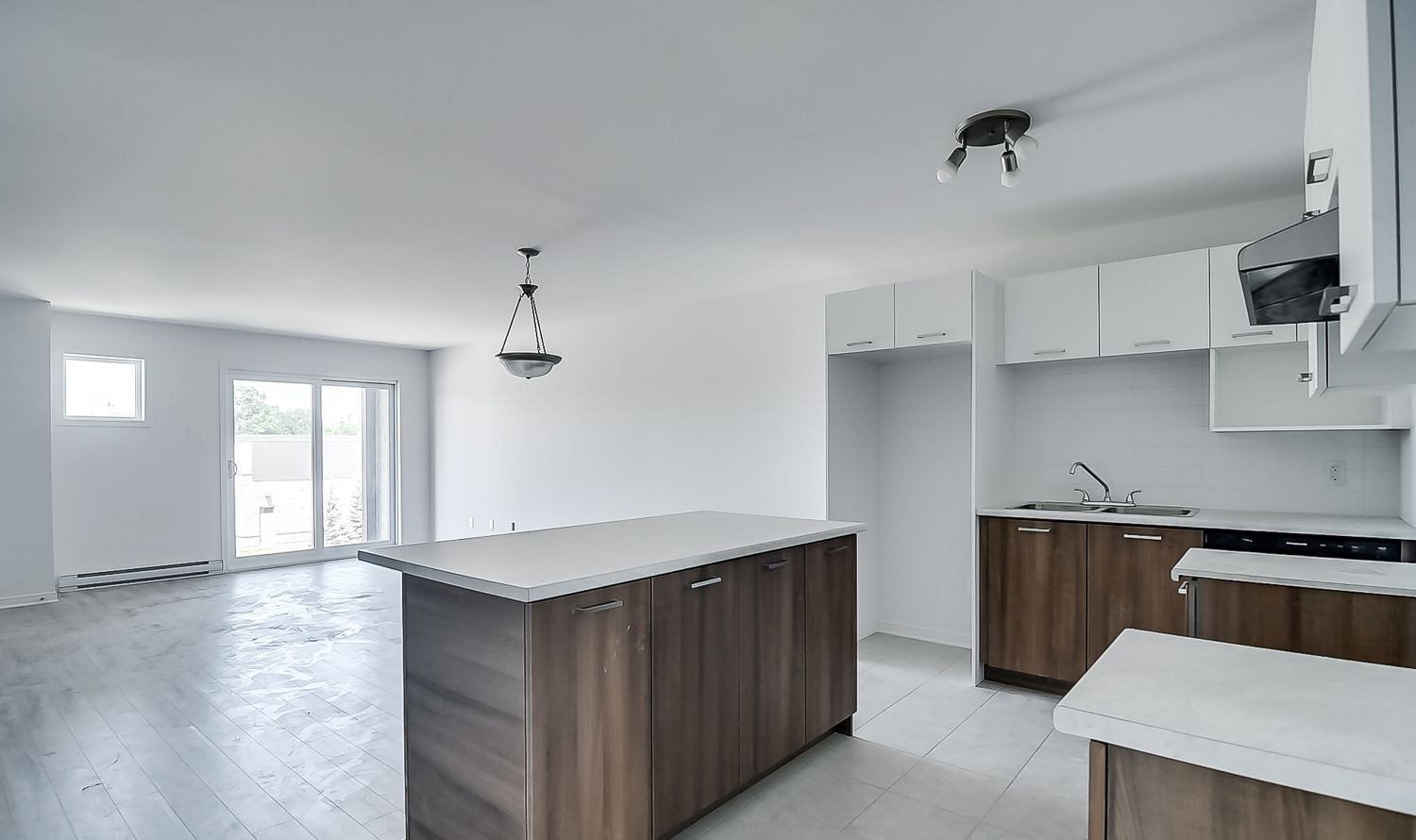 Halfred | Apartment rentals rental: Spacious unité, 2 bedrooms, Gatineau
