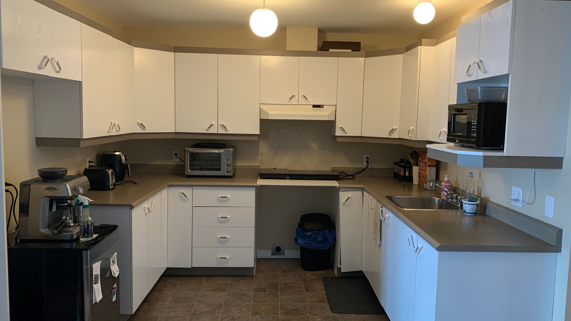 3 bedrooms, Halfred | Apartment rentals unité for rent in Gatineau, 160 Boulevard Du Plateau