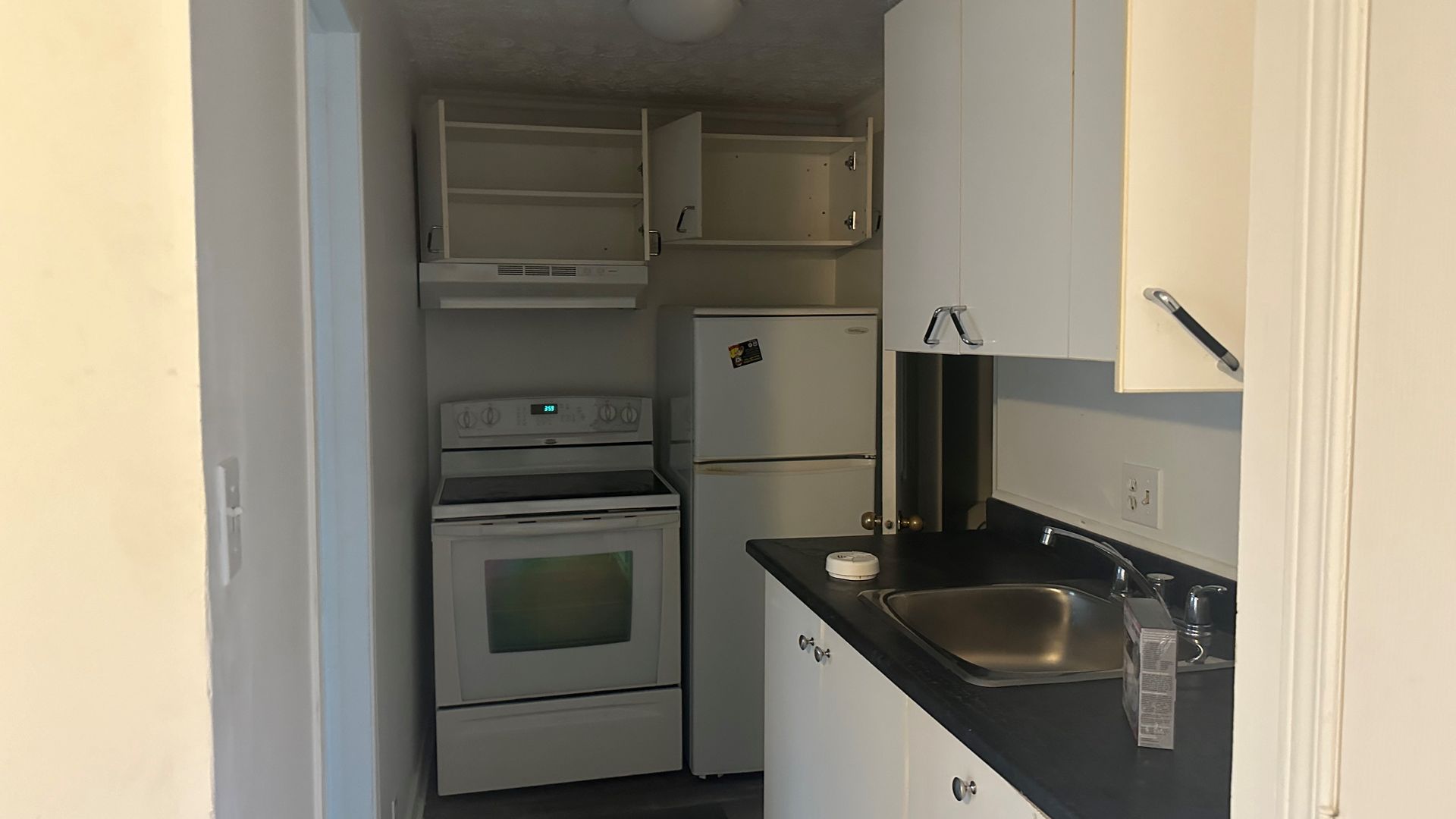 Halfred | Apartment rentals real estate: appartement for rent, 1 bedrooms, Gatineau