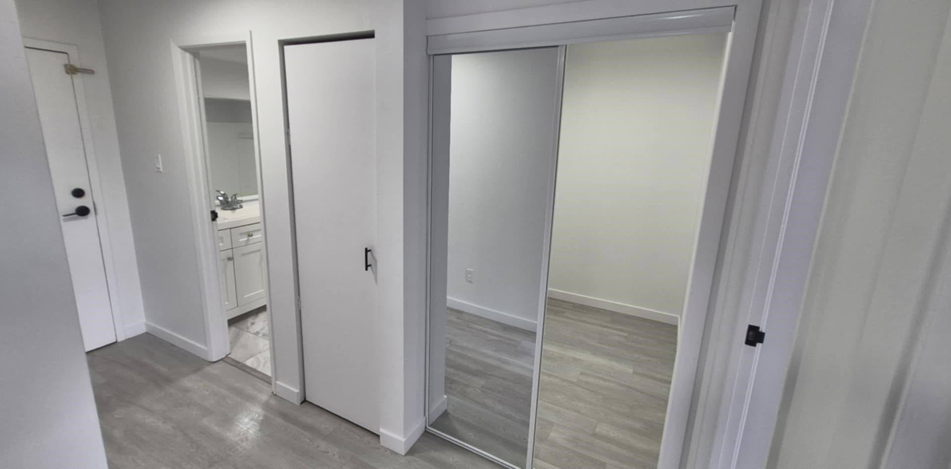 Halfred | Apartment rentals: logement for rent, 2 bedrooms, 30 Rue De Matapédia, Gatineau