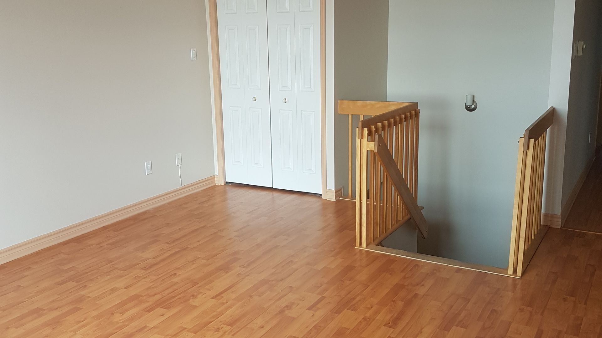 Halfred | Apartment rentals rental: unité with 3 bedrooms, 1987 Rue Saint-Louis , Gatineau