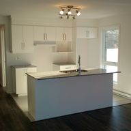 Halfred | Apartment rentals logement: 3 bedrooms for rent, 63 Rue De Liverpool, Gatineau