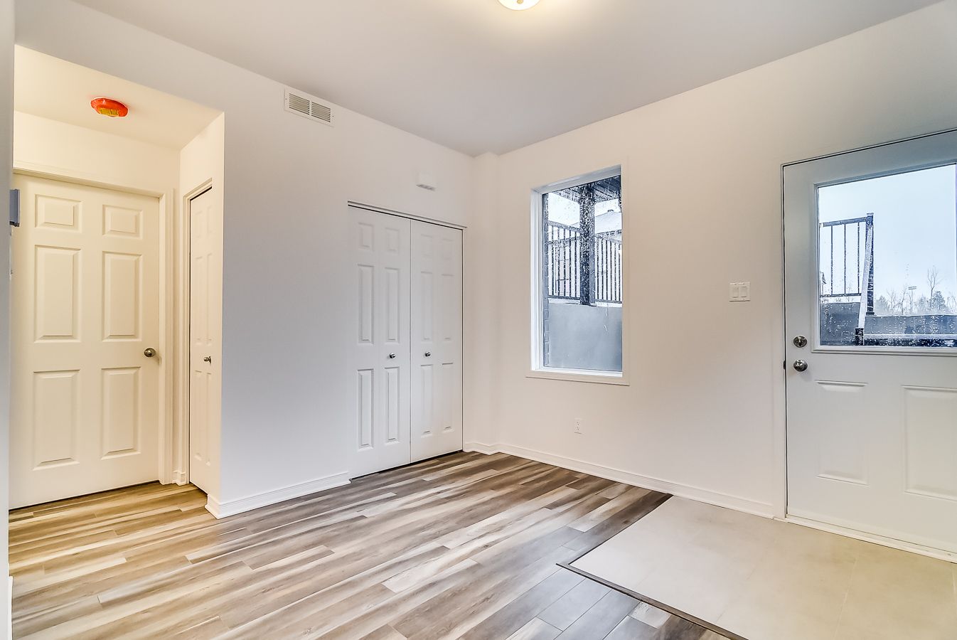 Halfred | Apartment rentals real estate: unité with 1 bedrooms for rent, 684 Boulevard Du Plateau, Gatineau