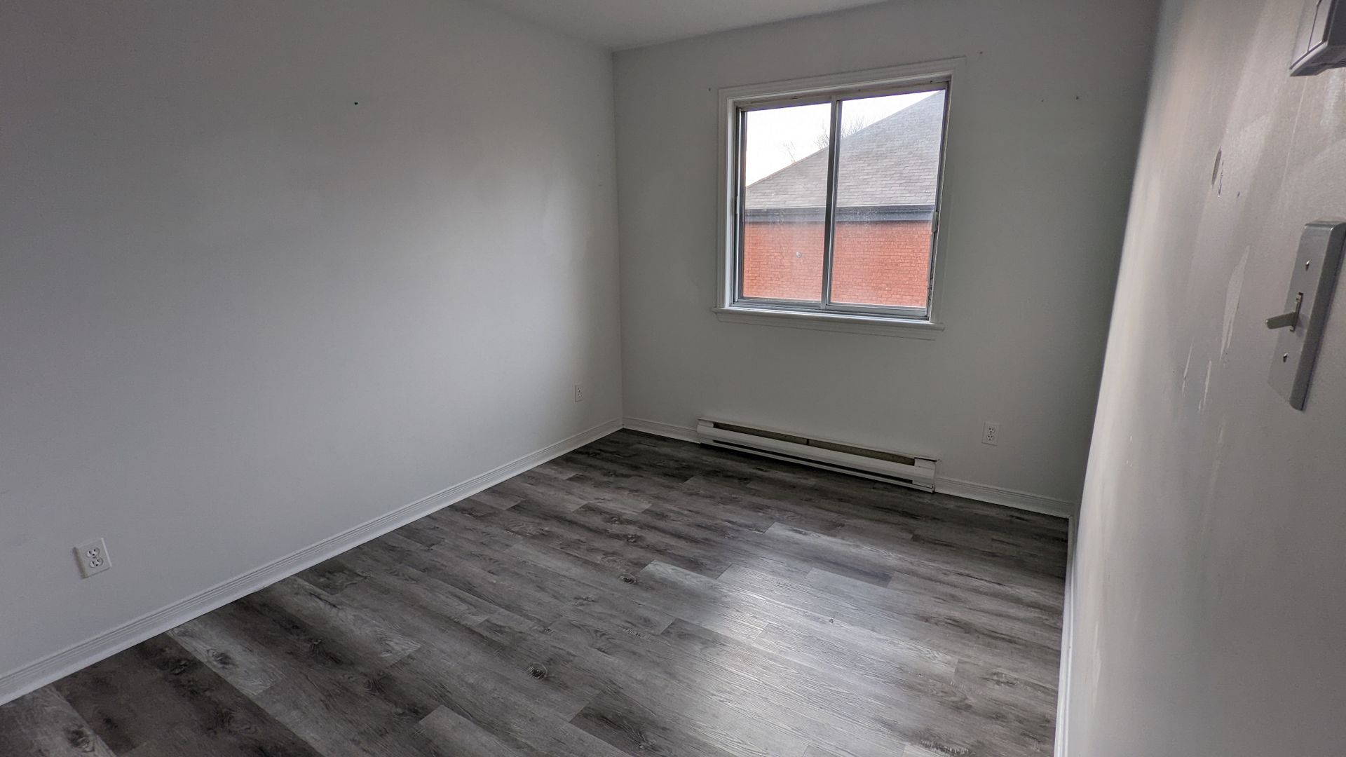Halfred | Apartment rentals: appartement with 2 bedrooms for rent in Gatineau, 24 Rue Du Sommet