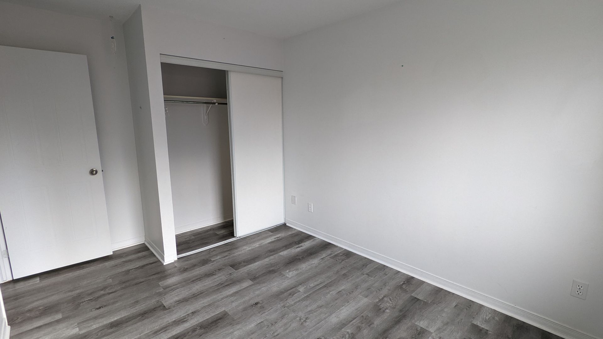 unité with 2 bedrooms for rent by Halfred | Apartment rentals, 24 Rue Du Sommet, Gatineau