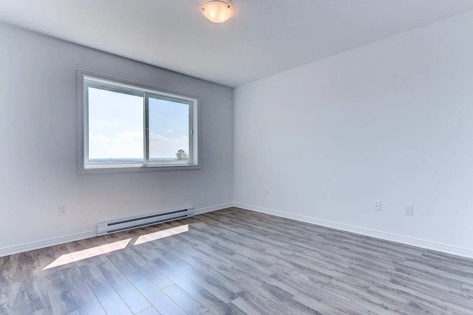 Listing 1 of 31