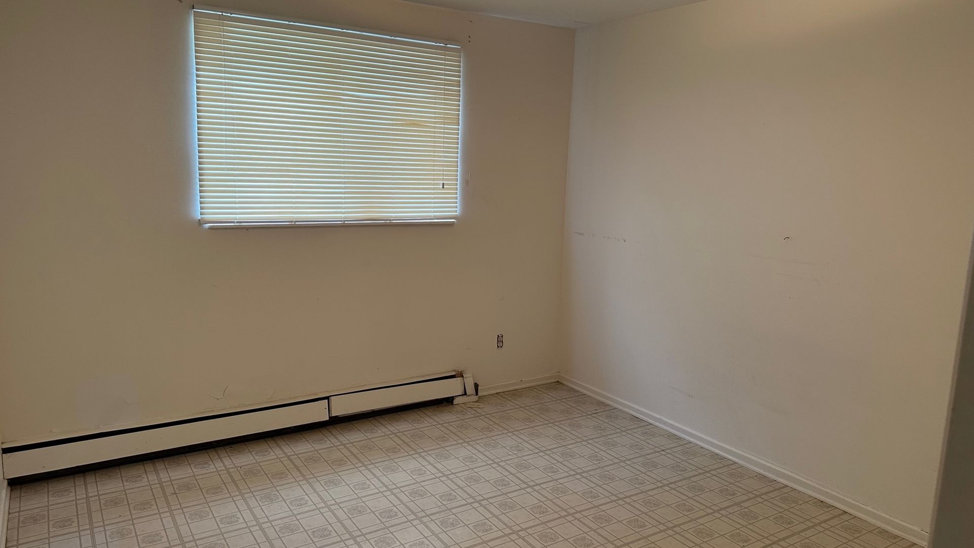Halfred | Apartment rentals real estate: Rent this unité with 1 bedrooms in Gatineau