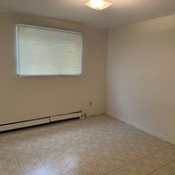1 bedrooms, Halfred | Apartment rentals logement for rent in Gatineau, 29 Rue Lemieux