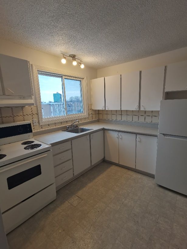 Halfred | Apartment rentals rental: logement with 2 bedrooms, 23 Rue Meunier, Gatineau