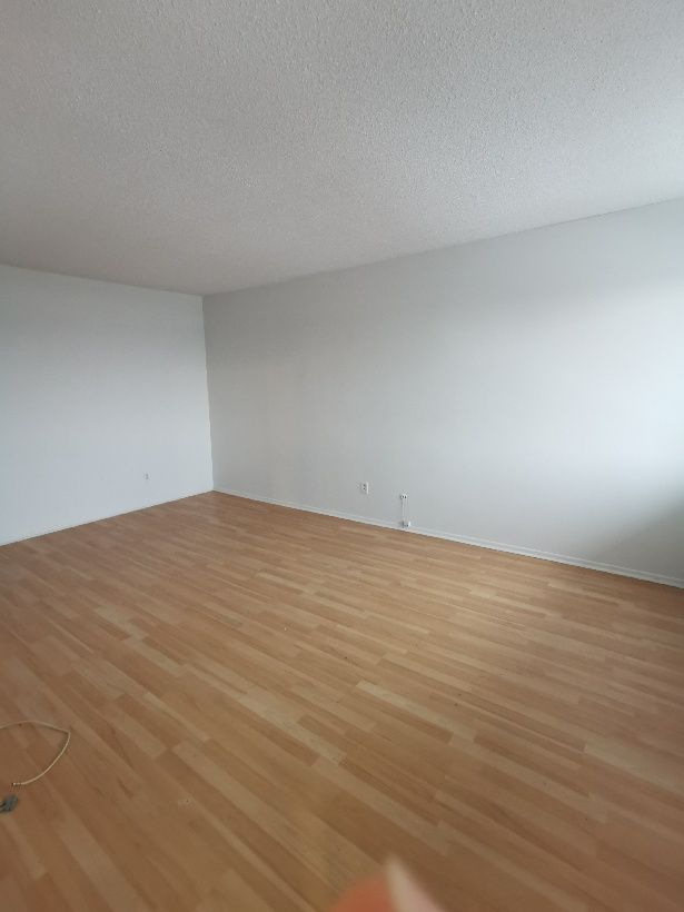Halfred | Apartment rentals maison for rent in Gatineau: 2 bedrooms, 23 Rue Meunier