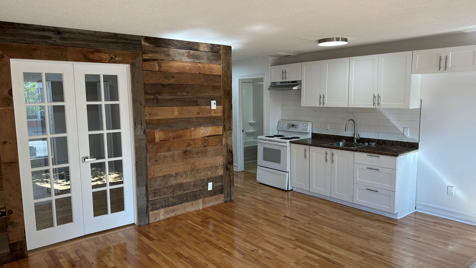 Halfred | Apartment rentals real estate: appartement for rent, 2 bedrooms, Gatineau
