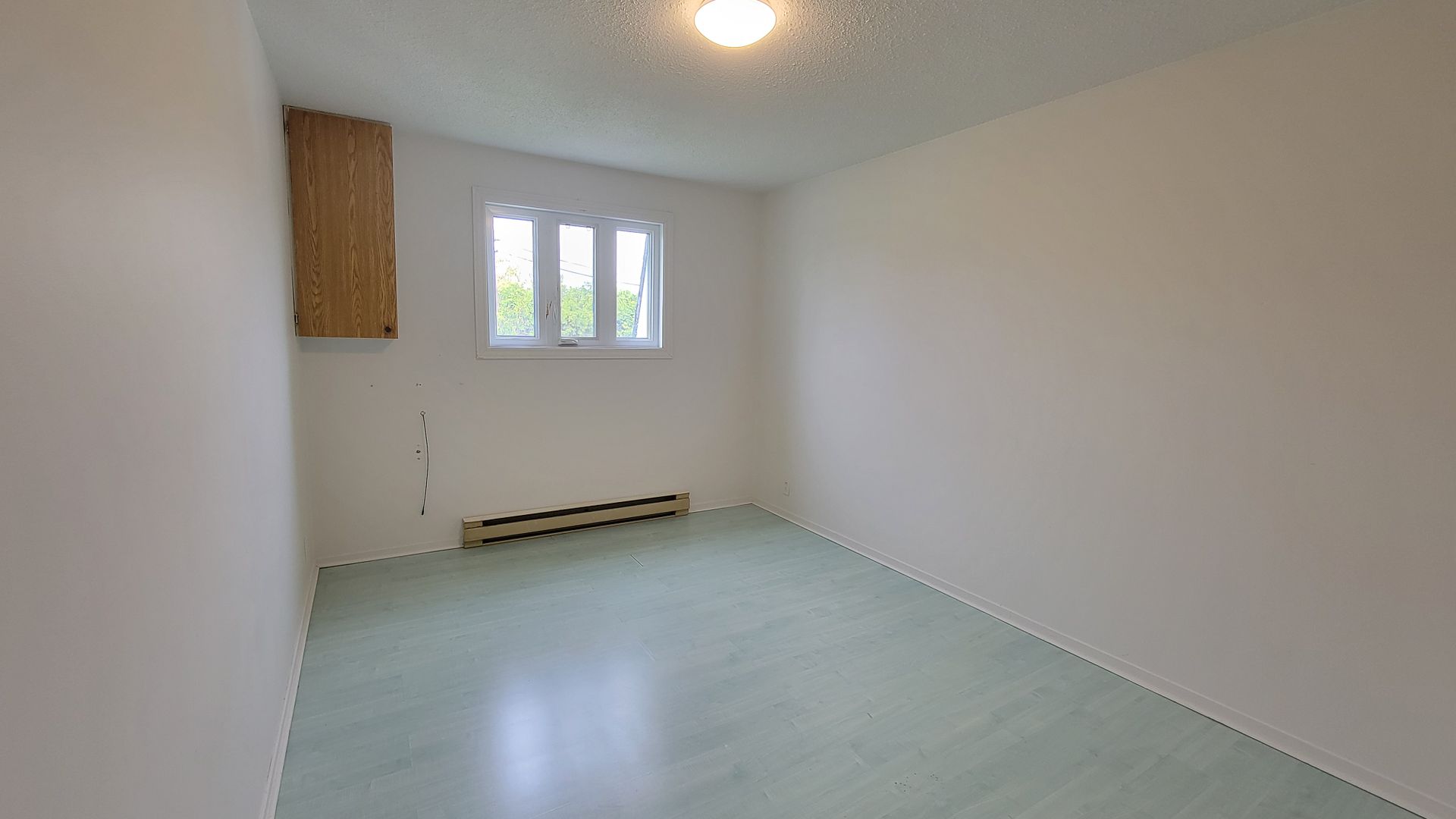 Halfred | Apartment rentals real estate: unité with 1 bedrooms for rent, 136 Rue Lombard, Gatineau