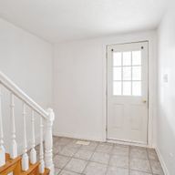 Halfred | Apartment rentals: unité for rent, 3 bedrooms, 355 Avenue De Buckingham, Gatineau