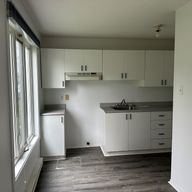 Halfred | Apartment rentals: maison for rent, 1 bedrooms, 1071 Boulevard Maloney Est, Gatineau