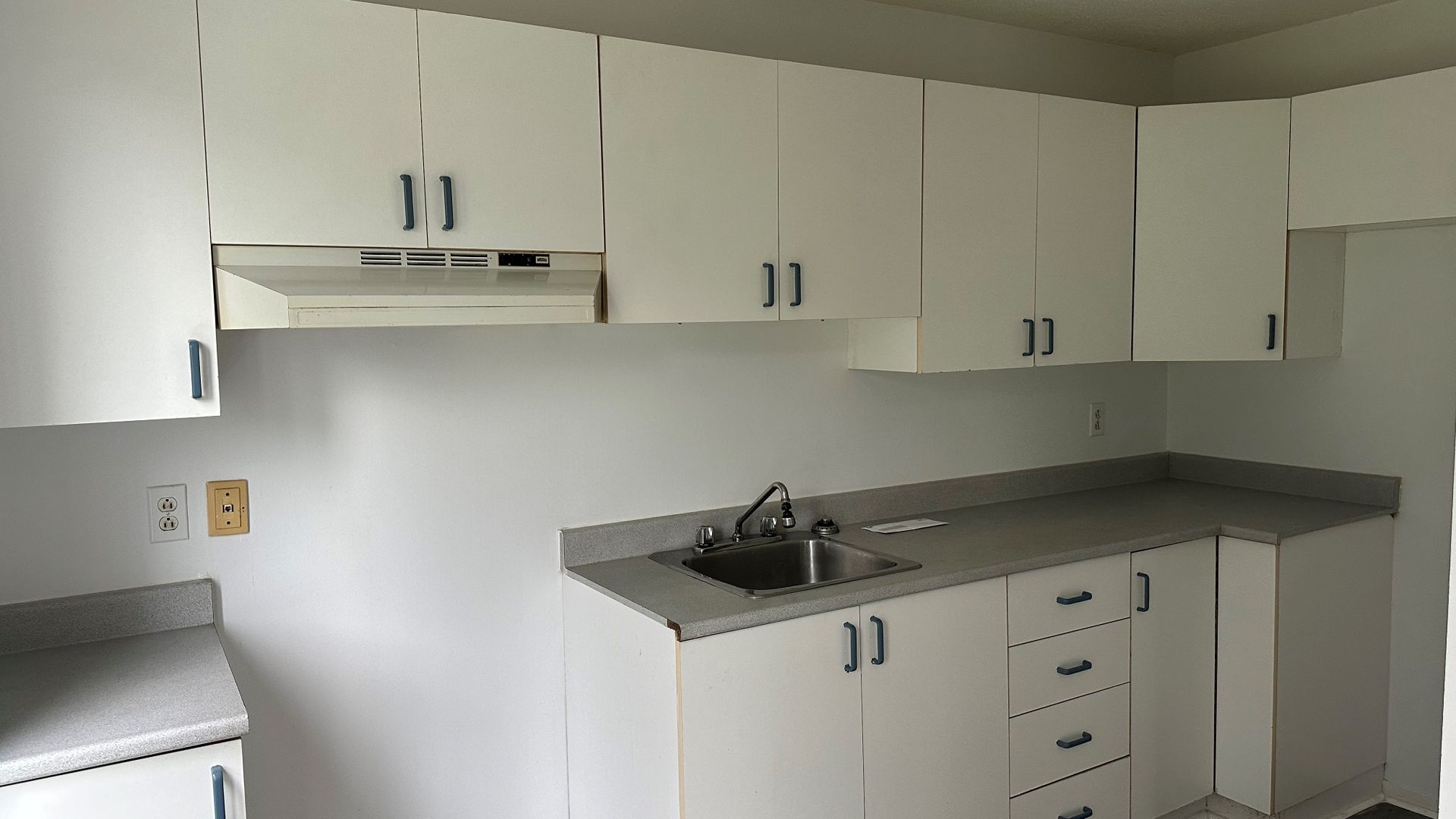 Halfred | Apartment rentals rental: logement with 1 bedrooms, 1071 Boulevard Maloney Est, Gatineau