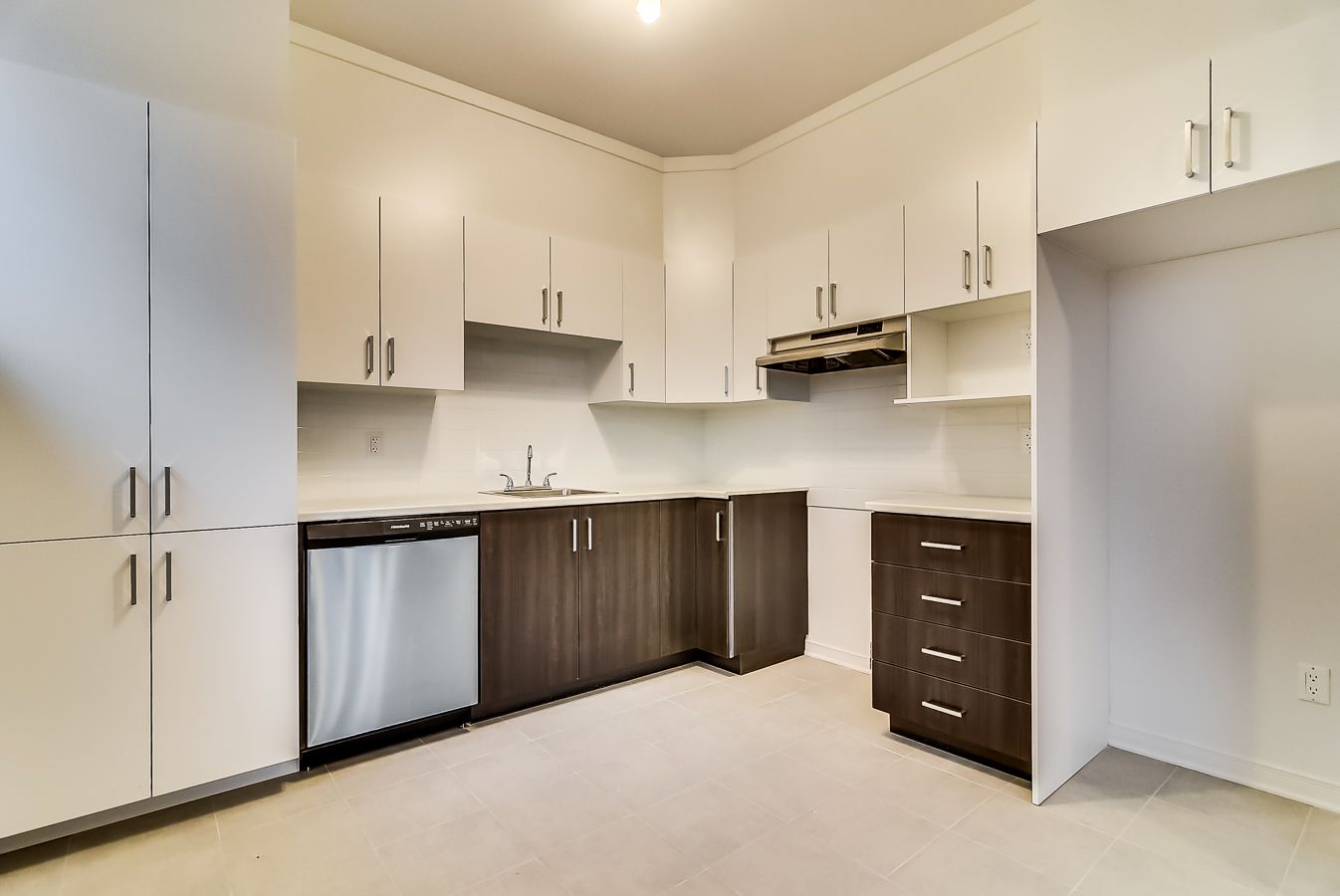 Halfred | Apartment rentals: Rent this unité with 1 bedrooms in Gatineau, 13 Rue De Liverpool