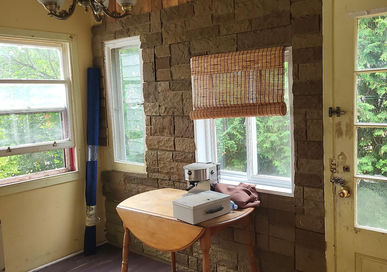 Halfred | Apartment rentals maison: 2 bedrooms for rent, 361 Rue Bédard, Lachute